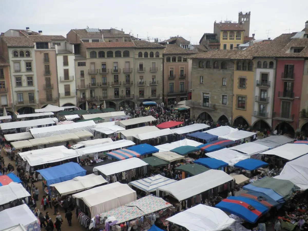 Apartaments Vicus 2 Con Vistas A La Plaza Mayor De Vic Appartement
