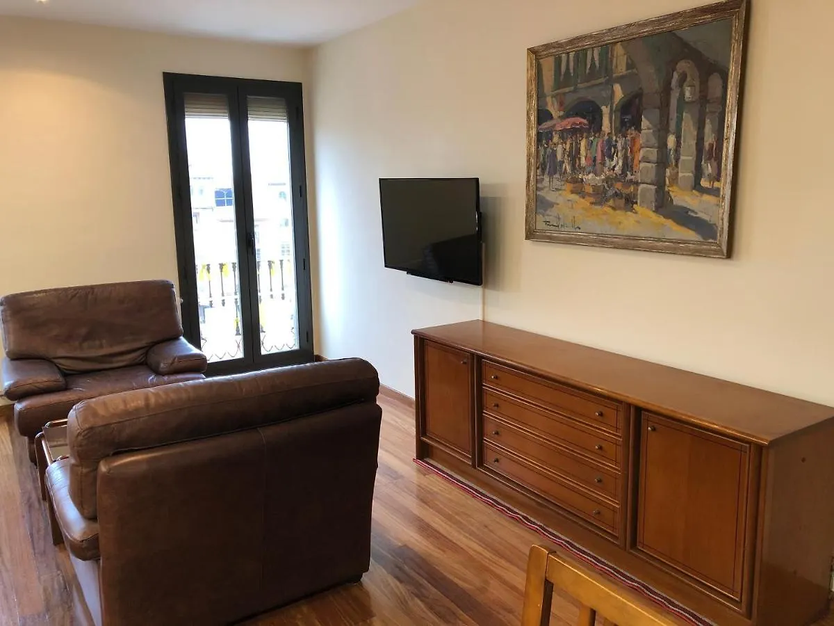 Apartaments Vicus 2 Con Vistas A La Plaza Mayor De Vic Apartment